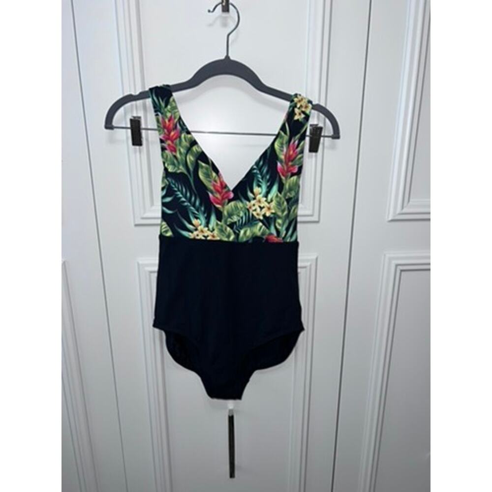 NWOT CALIA by Carrie Underwood Women's Tropical Print One-Piece Swimsuit 4